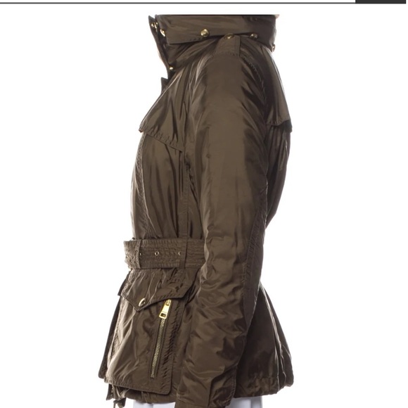 Burberry chevrington 2 coats in one double can be worn separate with inside hood - Picture 4 of 5